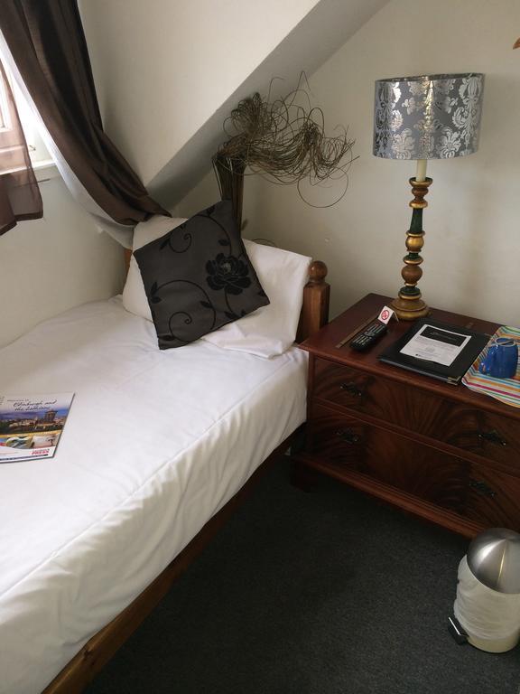 Edinburgh Thistle Guest House ภายนอก รูปภาพ